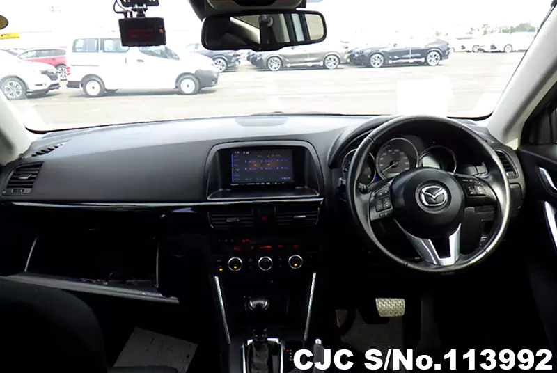 Mazda CX-5 in Pearl for Sale Image 9