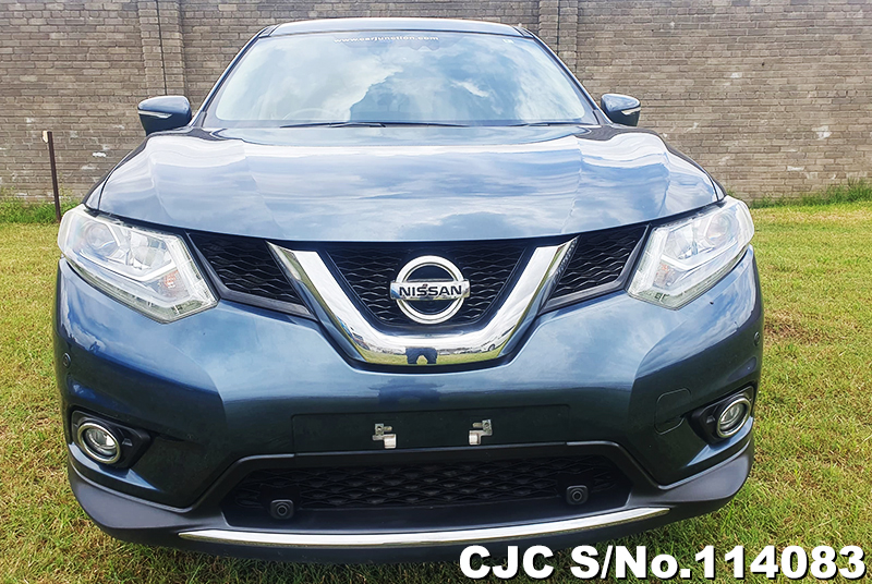 Nissan X-Trail in Blue for Sale Image 5