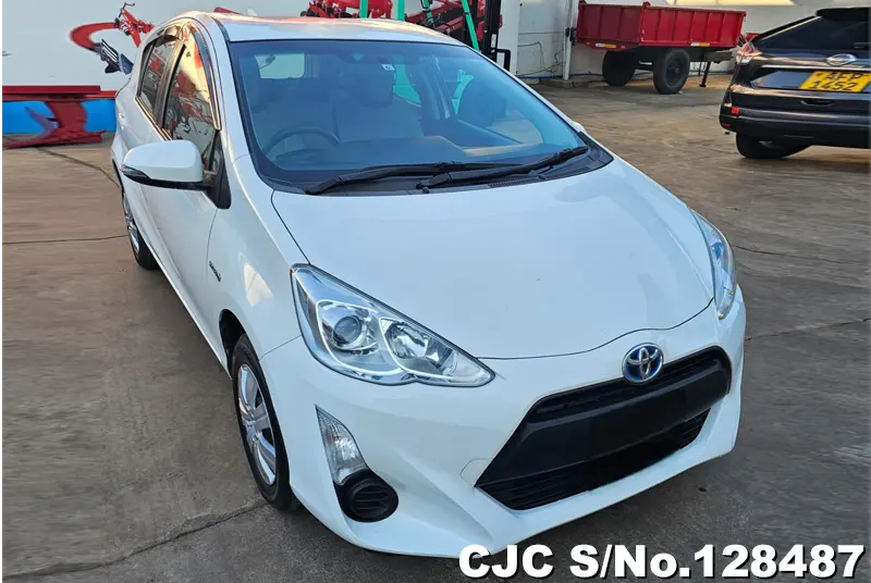 Toyota / Aqua 2015 Stock No. TM11784821