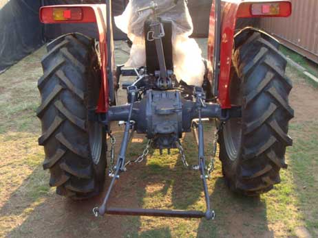 Massey Ferguson MF-240 tractor for Sale Image 4