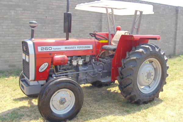 Massey Ferguson MF-260 tractor for Sale Image 2