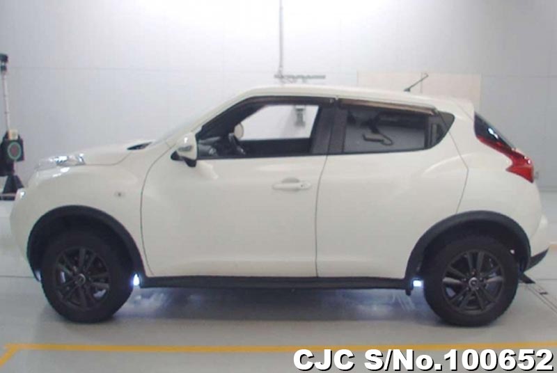 Nissan Juke in White for Sale Image 4
