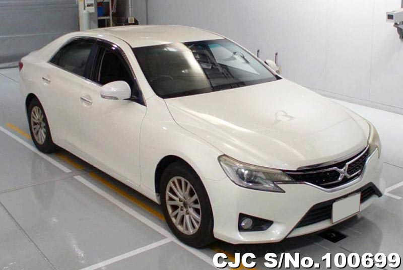 Toyota Mark X in White for Sale