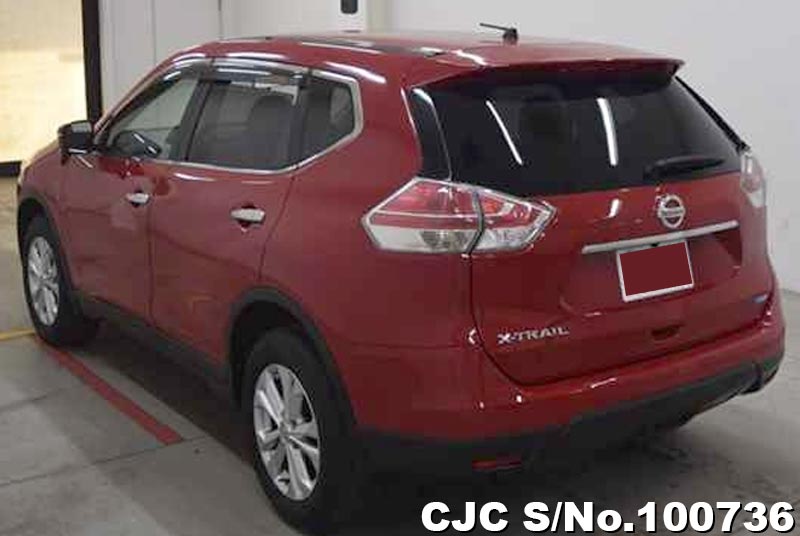 Nissan X-Trail in Red for Sale Image 1
