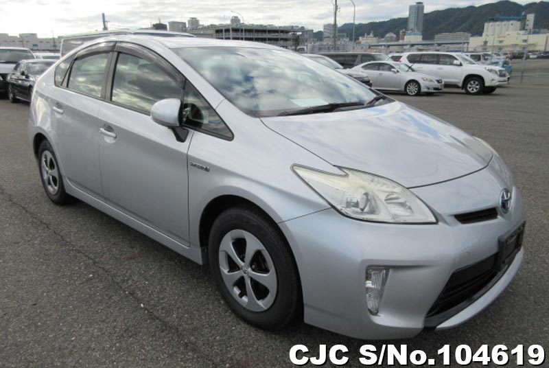 Toyota   Prius 2013